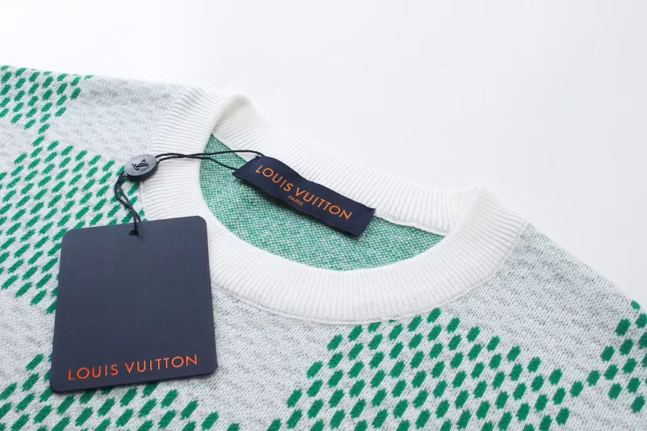 Louis Vuitton Round Necked Checkerboard T Shirt (25) - newkick.org